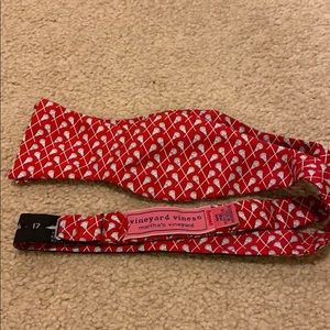 Vineyard Vines lacrosse silk bow tie